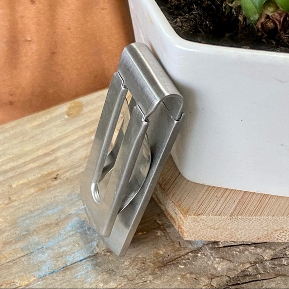 James Cavolini Stainless Steel 3D Cross Money Clip - Picture 4 of 7